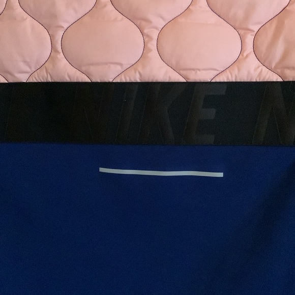 Nike AeroLayer Blue Pink Insulated Full Zip Running Vest Women Size XS - Picture 4 of 5